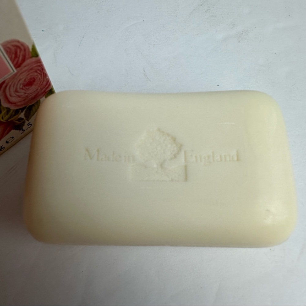 Crabtree & Evelyn Rosewater Soap with Cold Cream 3.5 oz Made in England NEW FLAW - Picture 6 of 8